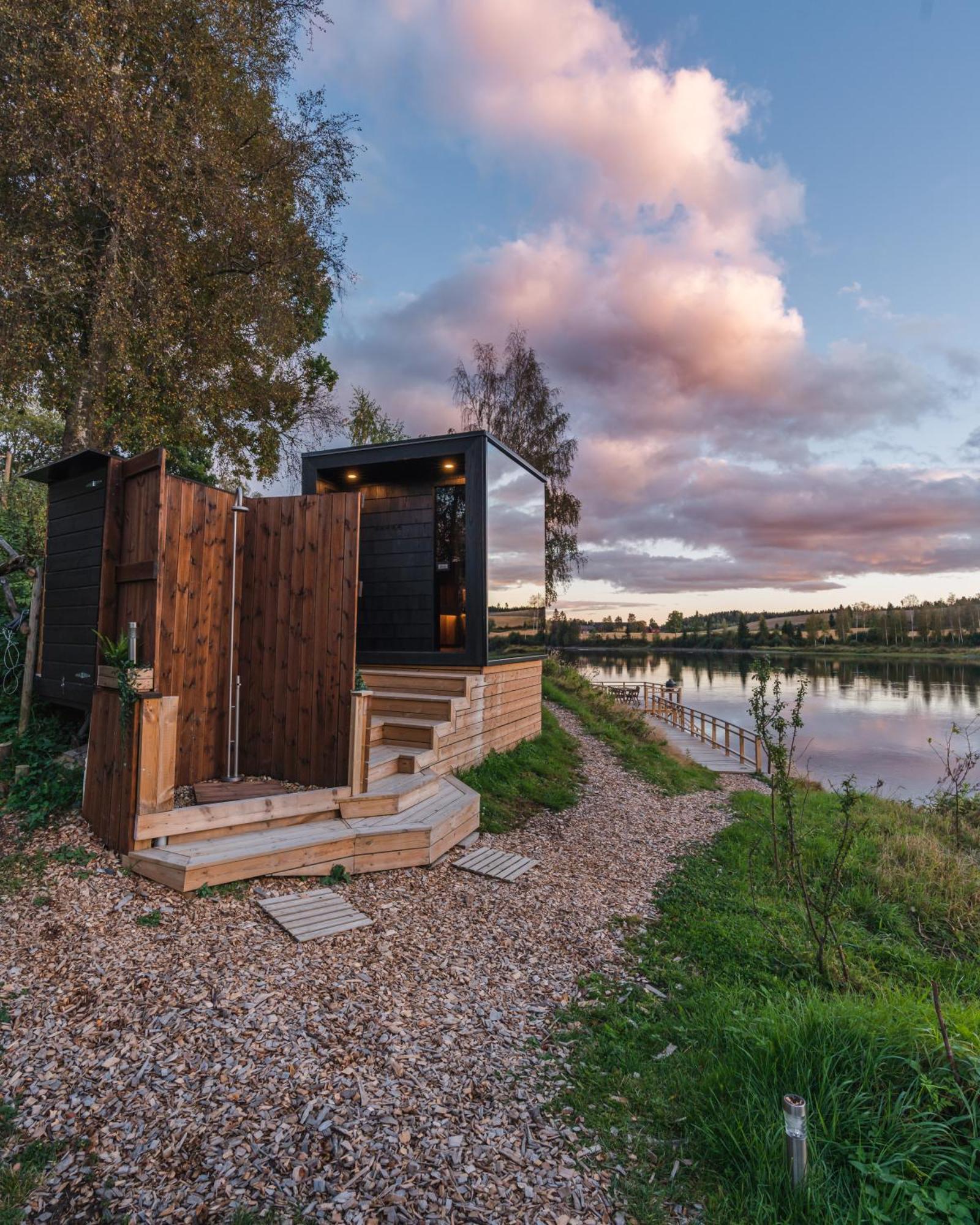 Wonderinn Riverside Årnes Exteriér fotografie